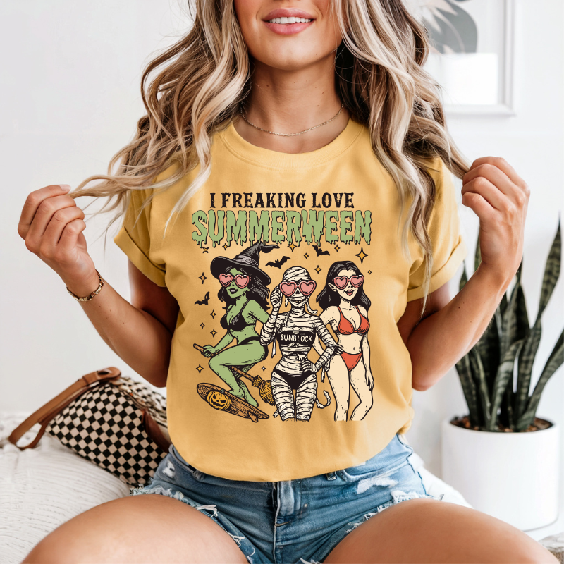 I freaking Love Summerween T-shirt / Spooky summer Vibes