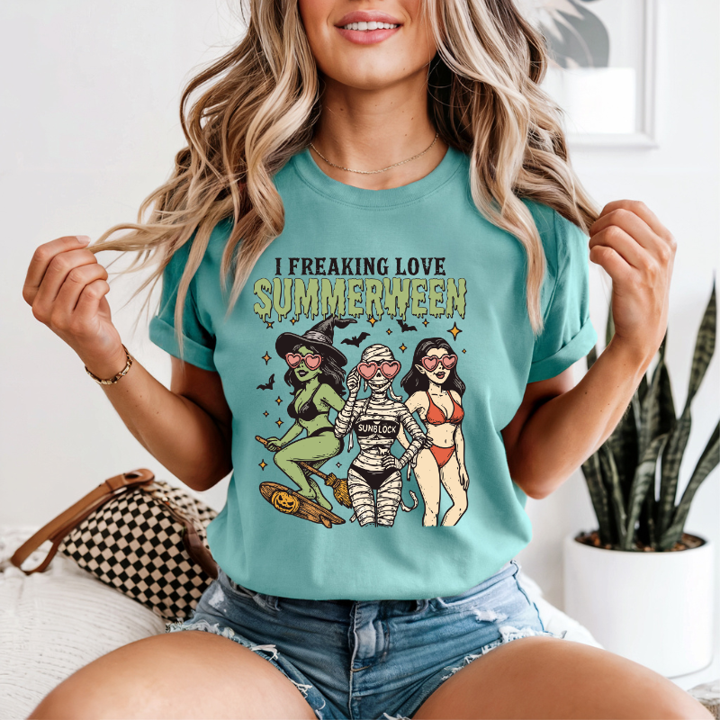 I freaking Love Summerween T-shirt / Spooky summer Vibes